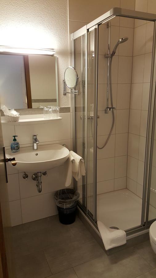 Landgasthaus Zollerstuben Bermatingen Dış mekan fotoğraf